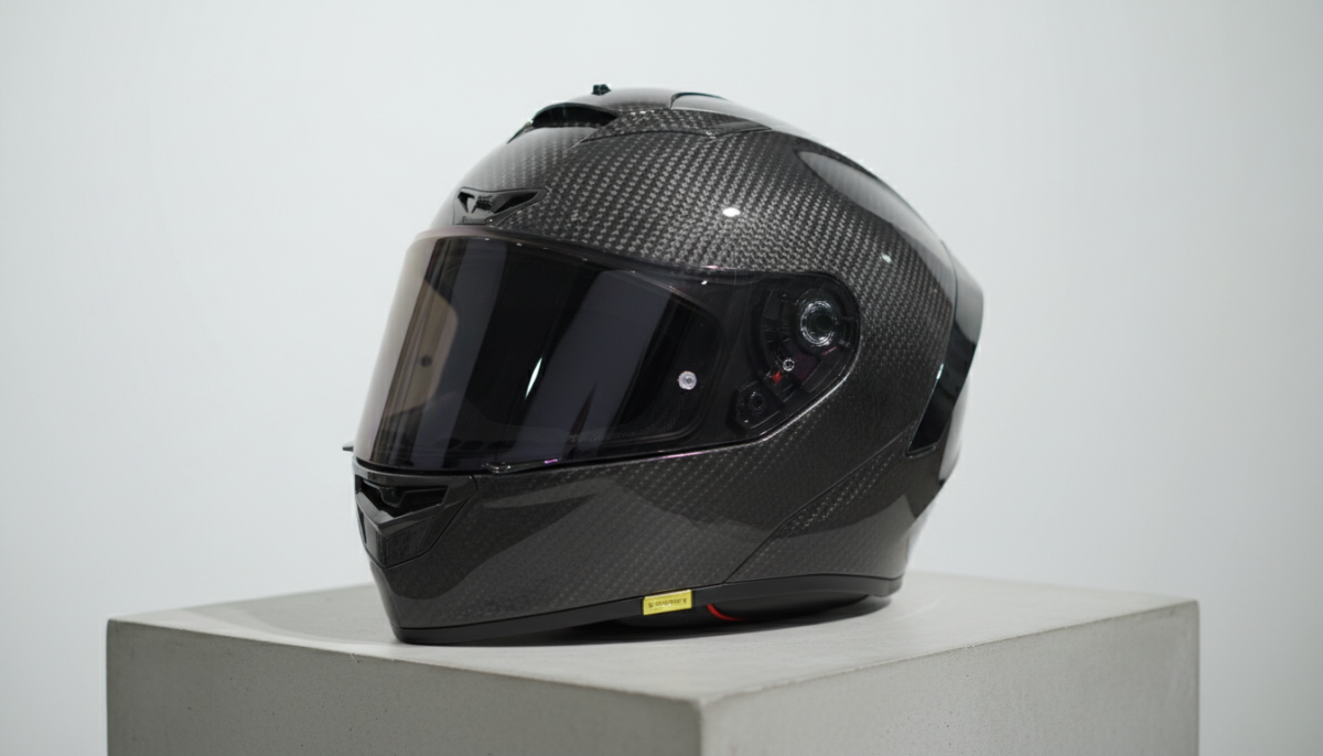 découvrez le nouveau casque sport-touring nexx x.tr, alliant innovation en fibre de carbone et performance optimale pour une expérience de conduite inégalée.