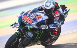 Fabio Quartararo inspire une réplique Snow Diablo homologuée MotoGP en carbone